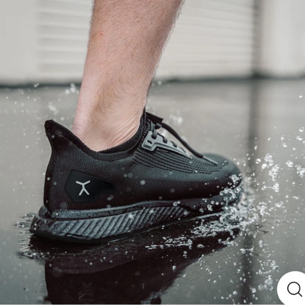Flux women’s black tennis shoes - Picture 5 of 5